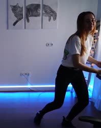 518x654