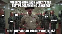 892x500