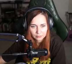 329x296