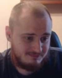 380x473