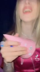 576x1024
