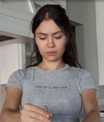 621x719