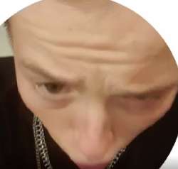 407x389