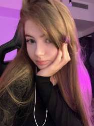 958x1280