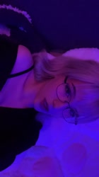 576x1024
