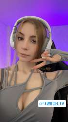 828x1472