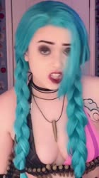 576x1024