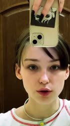 720x1278