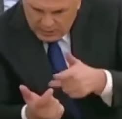 736x720