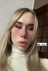876x1280
