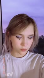 576x1024