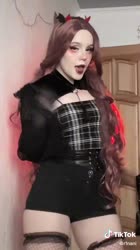 576x1024