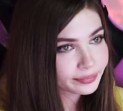 392x357