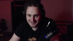 530x298