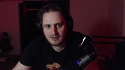 530x298