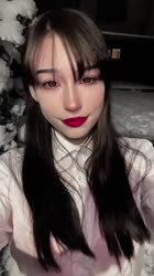 576x1024