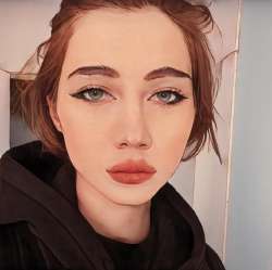819x818