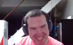 692x431