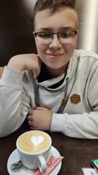 576x1024