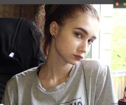 669x557