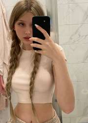 926x1280