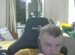 442x330
