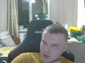 442x330