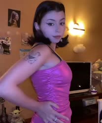 424x512
