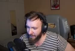 300x206