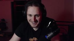 530x298