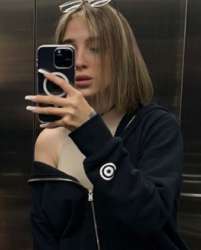 666x828
