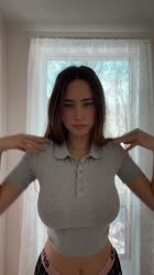 576x1024