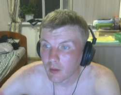 526x413