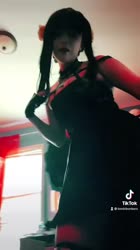 720x1280