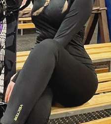 431x478