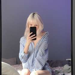 1676x1676