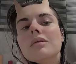 327x277