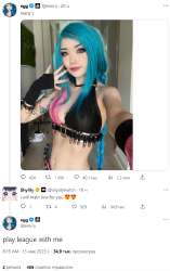 521x826