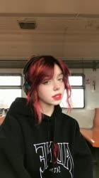 720x1280