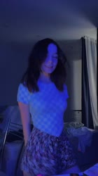 576x1024