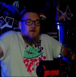 308x312