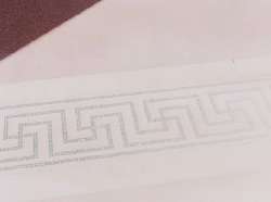 582x434