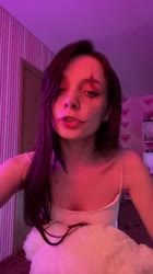 576x1024