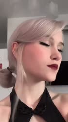 720x1280