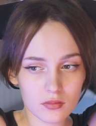 317x414