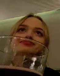 349x447