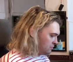 340x290