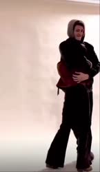 720x1238