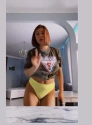 928x1260