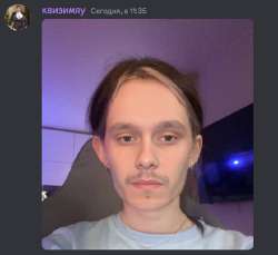 560x514